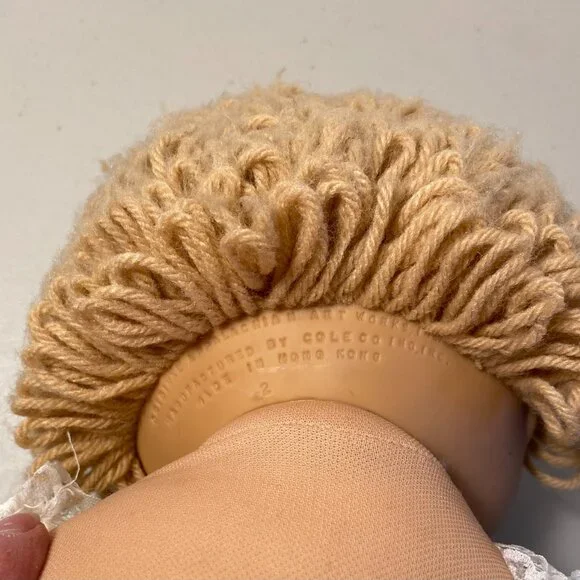 1983 Cabbage Patch Kids Doll Green Eyes Short Curly Blonde Hair CPK Outfit+Shoes - Picture 9 of 15
